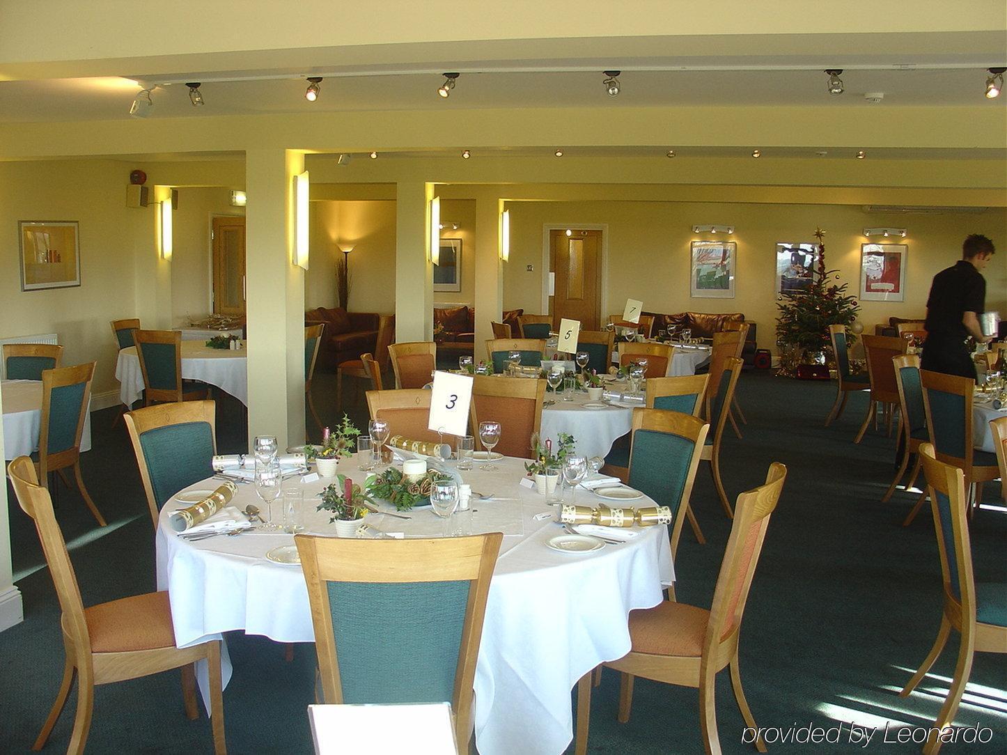 Bowood Park Hotel Camelford Restaurant photo